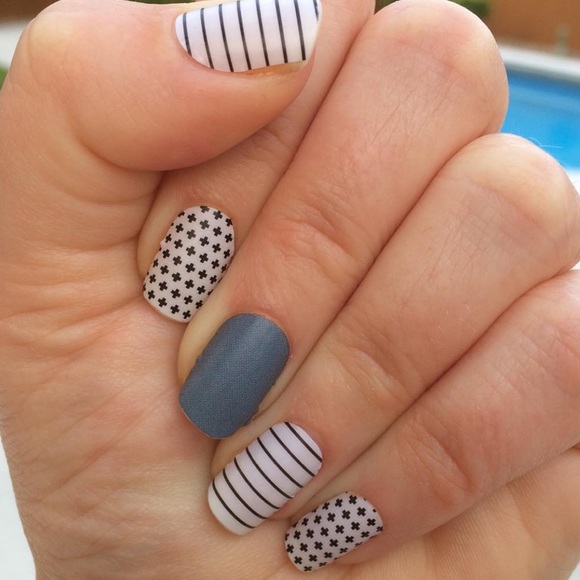 ➕ (2) Partial Full Sheets Good Vibes Jamberry Nail Wraps - Picture 7 of 12